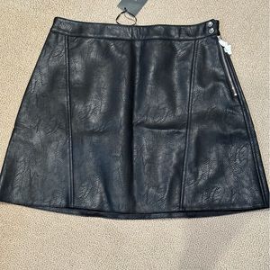 Black faux leather mini skirt ZARA